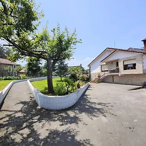 Сasa de vacaciones La Casuca De Mabel, Revilla De Camargo